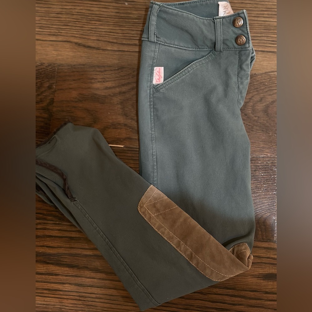 ts size 12 girls trophy jods